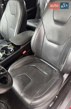 Седан Ford Fusion 2014 в 