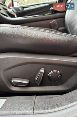 Седан Ford Fusion 2014 в 