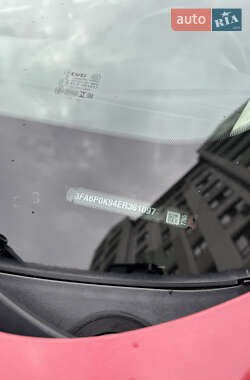 Седан Ford Fusion 2014 в 