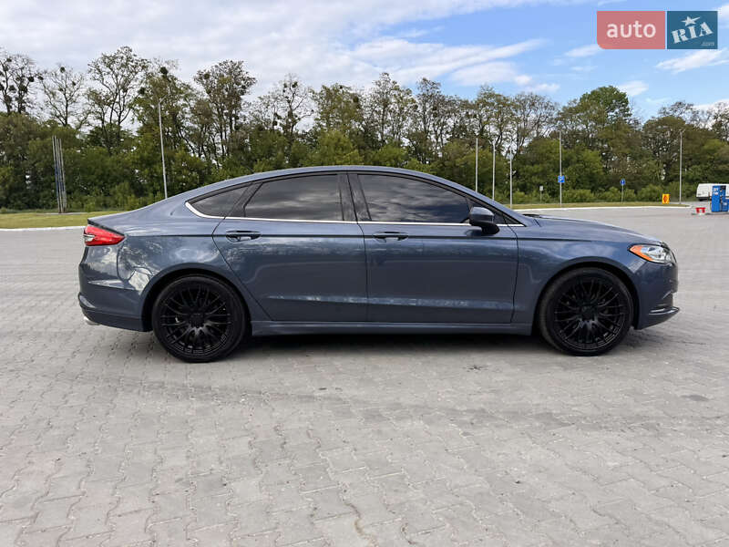 Седан Ford Fusion 2018 в Луцьку