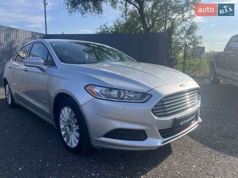 Седан Ford Fusion 2015 в Киеве