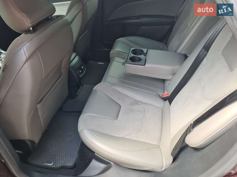 Седан Ford Fusion 2017 в Тернополе