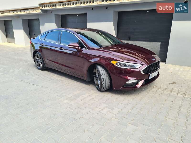 Седан Ford Fusion 2017 в Тернополе