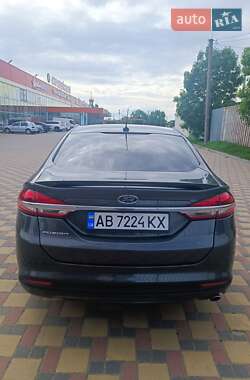 Седан Ford Fusion 2018 в 