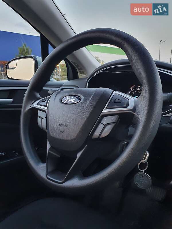 Седан Ford Fusion 2012 в Одессе