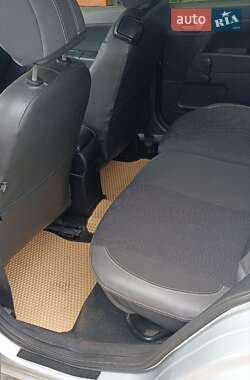 Хетчбек Ford Fusion 2011 в 