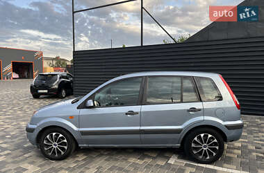Хэтчбек Ford Fusion 2007 в 