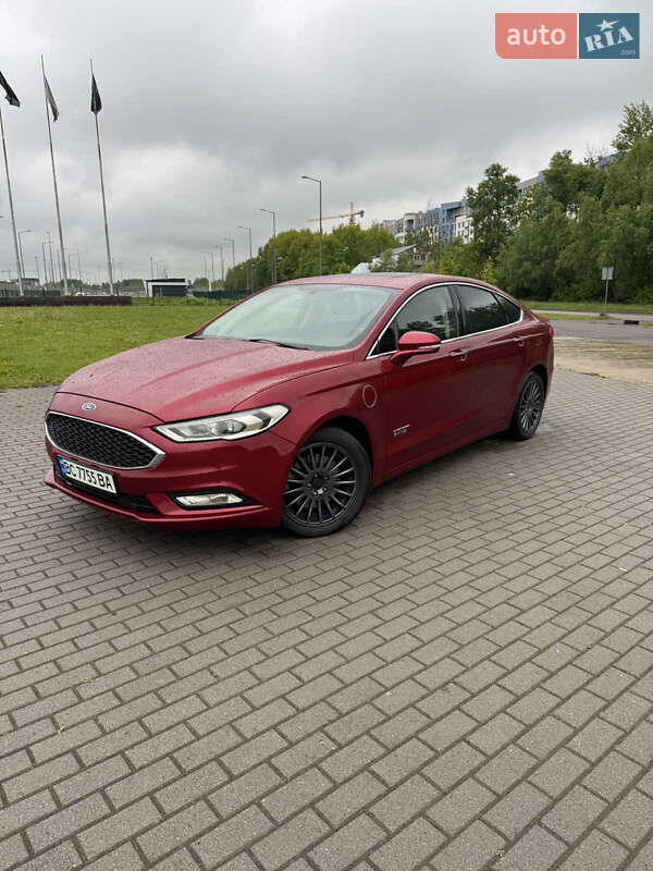 Ford Fusion 2016