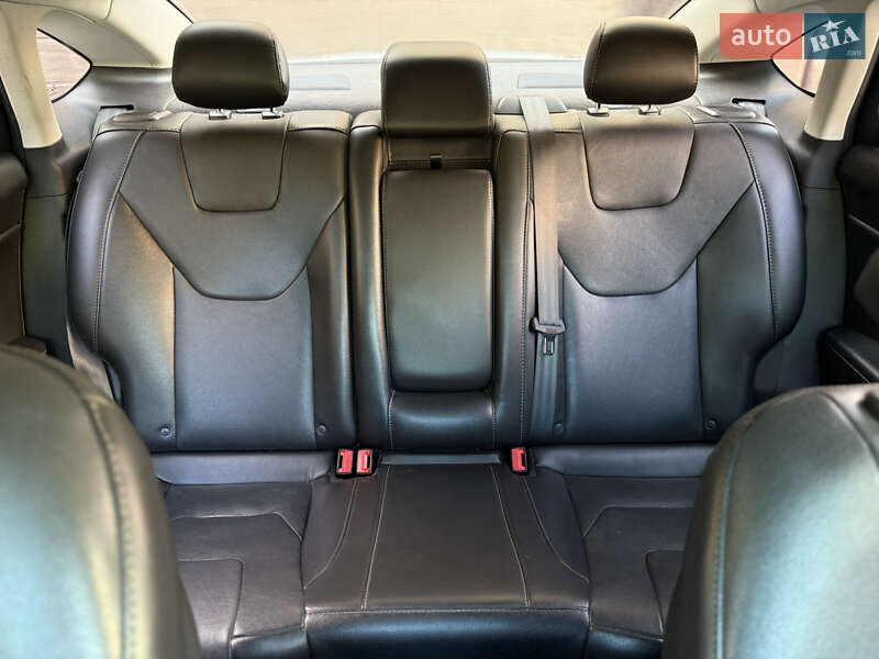 Седан Ford Fusion 2015 в Николаеве
