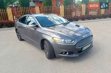 Седан Ford Fusion 2013 в Днепре