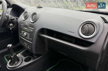 Хэтчбек Ford Fusion 2007 в 