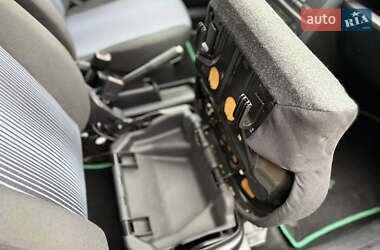 Хэтчбек Ford Fusion 2007 в 