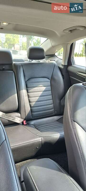 Седан Ford Fusion 2013 в Харькове