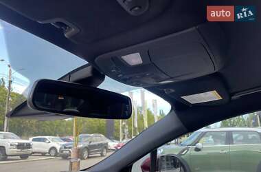 Седан Ford Fusion 2017 в 
