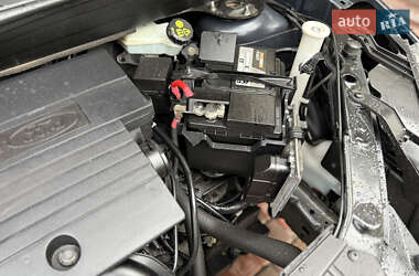 Хэтчбек Ford Fusion 2010 в 