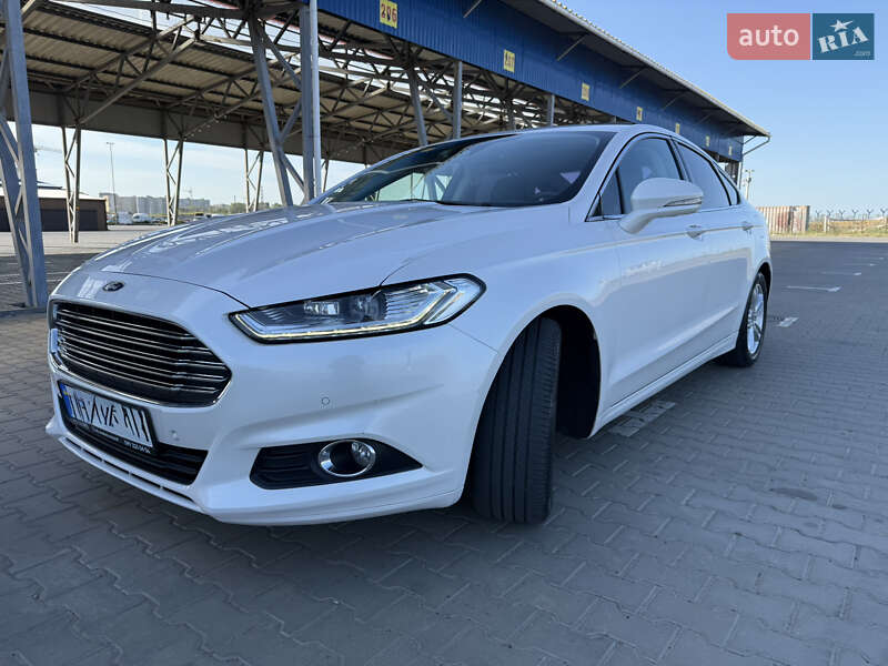 Седан Ford Fusion 2015 в Одессе