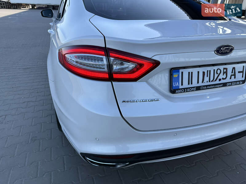 Седан Ford Fusion 2015 в Одессе