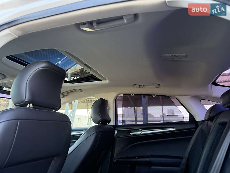 Седан Ford Fusion 2015 в Одессе