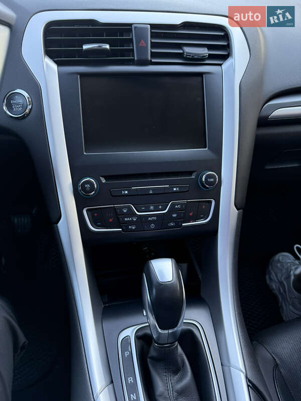 Седан Ford Fusion 2015 в Одессе