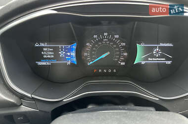 Седан Ford Fusion 2020 в 