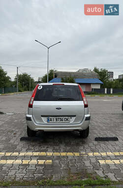 Хэтчбек Ford Fusion 2008 в 