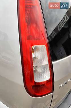 Хэтчбек Ford Fusion 2008 в 