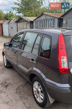 Хетчбек Ford Fusion 2008 в 