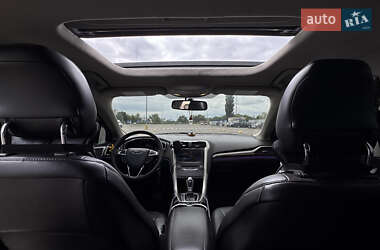 Седан Ford Fusion 2014 в 