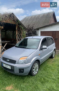 Хетчбек Ford Fusion 2011 в Вараші
