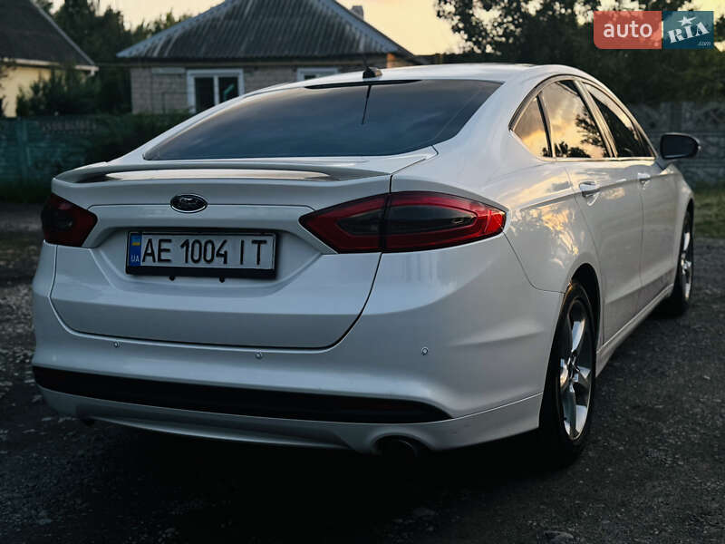 Седан Ford Fusion 2014 в Дніпрі
