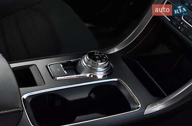 Седан Ford Fusion 2019 в 