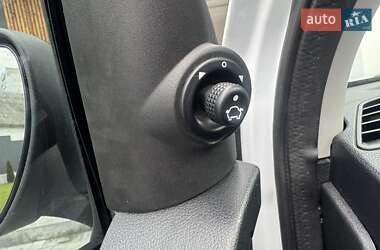Хэтчбек Ford Fusion 2012 в 