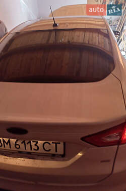Седан Ford Fusion 2015 в 