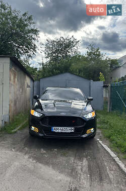 Седан Ford Fusion 2014 в Житомирі
