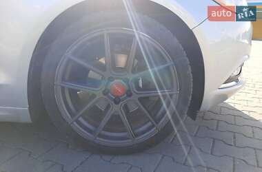 Седан Ford Fusion 2017 в 