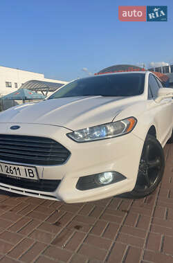 Седан Ford Fusion 2014 в Полтаві