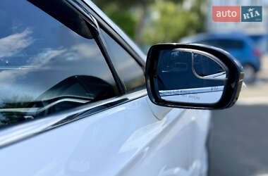 Седан Ford Fusion 2013 в 
