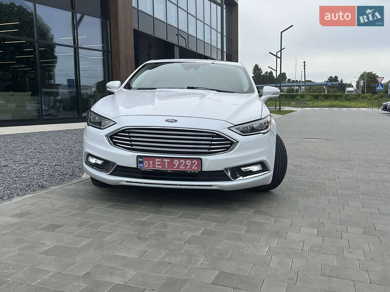 Седан Ford Fusion 2016 в Луцьку