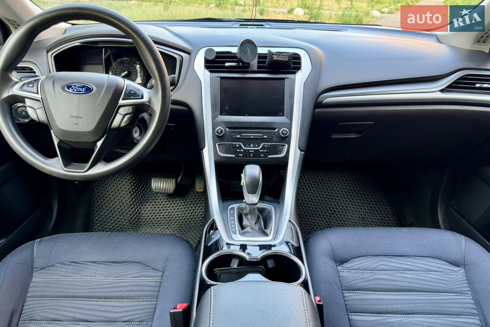 2016 Ford Fusion - мініатюра 10