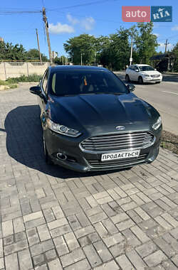 Седан Ford Fusion 2015 в Кривому Розі
