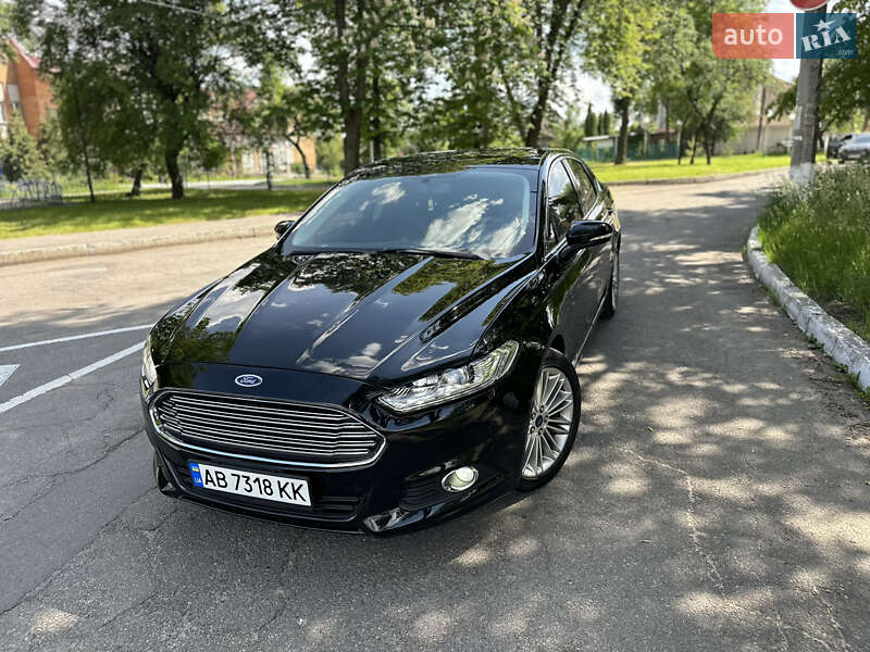 Седан Ford Fusion 2015 в Виннице