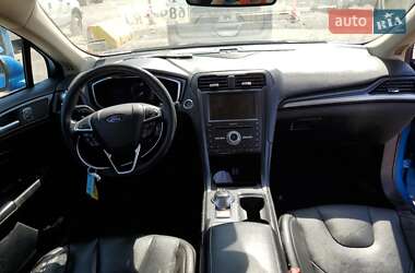 Седан Ford Fusion 2020 в 