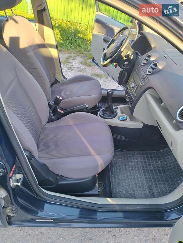 Хэтчбек Ford Fusion 2006 в Виннице