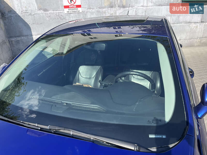 Седан Ford Fusion 2015 в Обухове