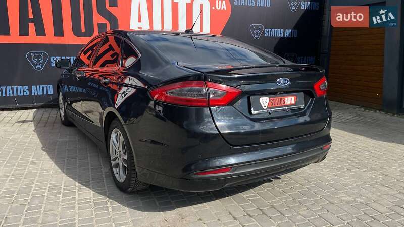 Седан Ford Fusion 2015 в Виннице