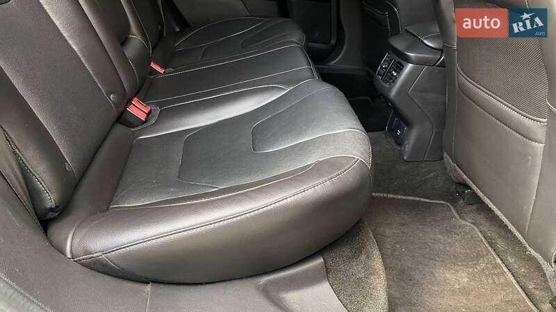 Седан Ford Fusion 2015 в Виннице