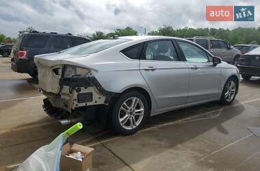 Седан Ford Fusion 2018 в 