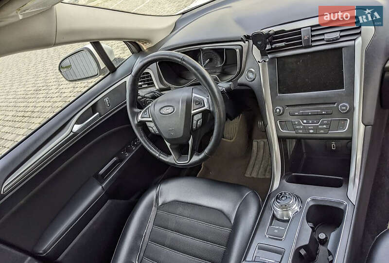 Седан Ford Fusion 2017 в Івано-Франківську