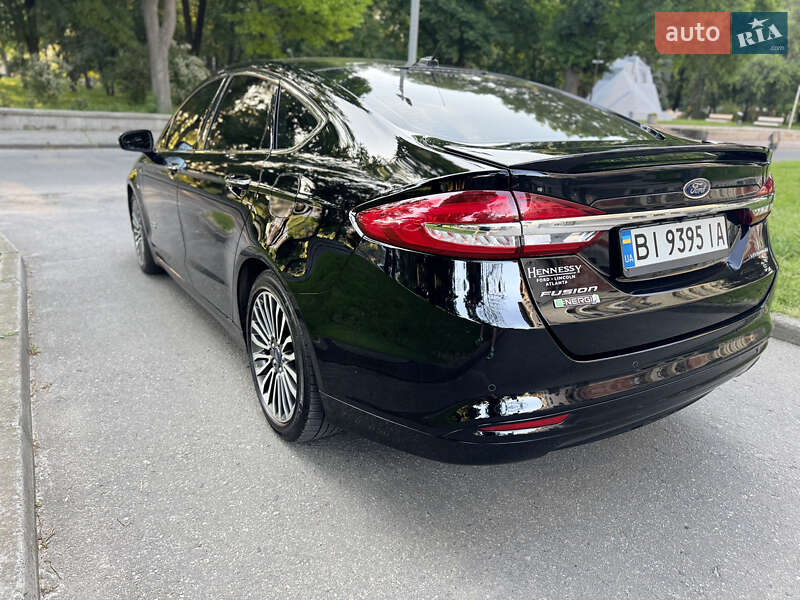 Седан Ford Fusion 2017 в Полтаві
