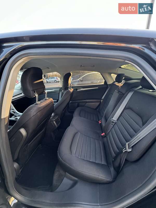 Седан Ford Fusion 2013 в Киеве